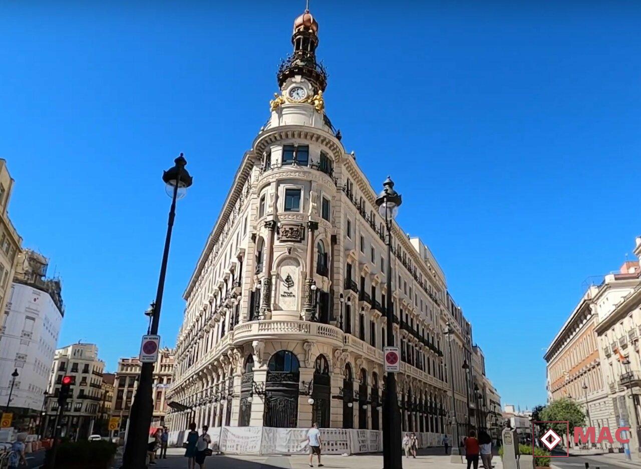 Banco Español de Crédito / Palacio de la Equitativa